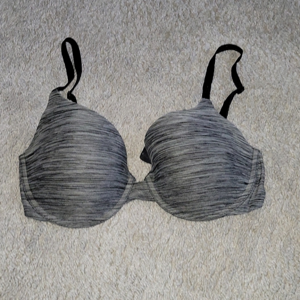 Victoria Secret Bra